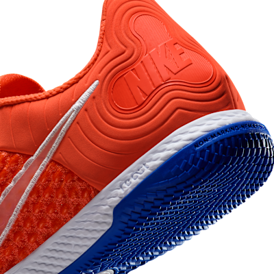 Nike React Gato Indoor/Court Low-Top Soccer Shoes. Nike.com